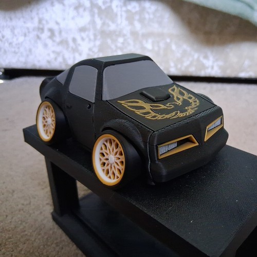 Printed tooned pontiac - 3d,