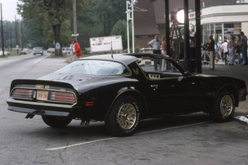 Smokey the bandit pontiac - &,