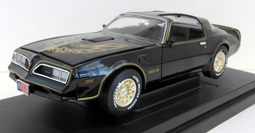 Ertl scale diecast 36685 - 1/18,