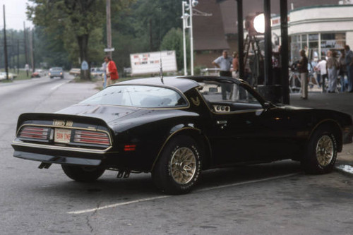 Smokey the bandit pontiac - smokey,